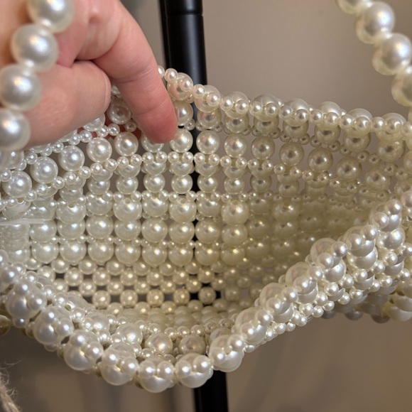 Faux Pearl Beaded Handbag - Picture 3 of 5
